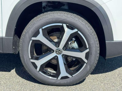 2026 Volkswagen Taos 1.5T SEL