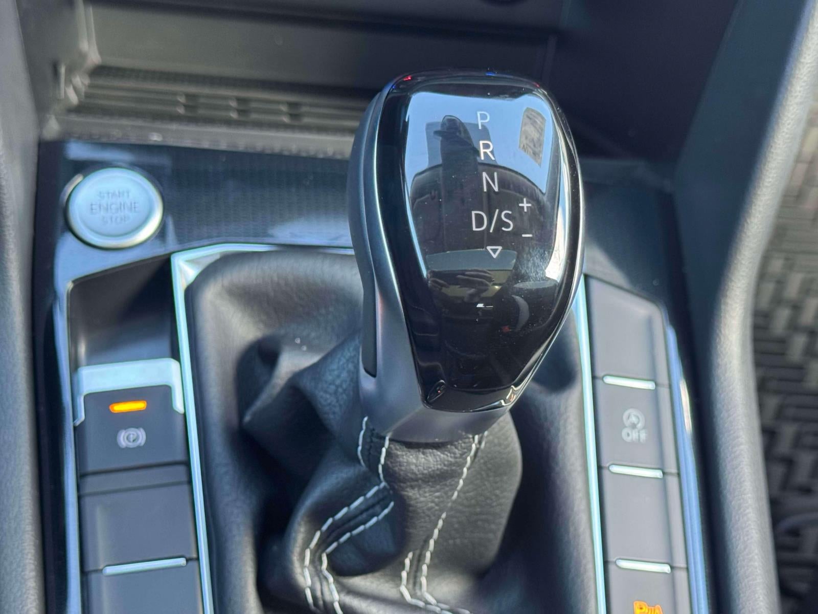 2027 Volkswagen Taos 1.5T SEL