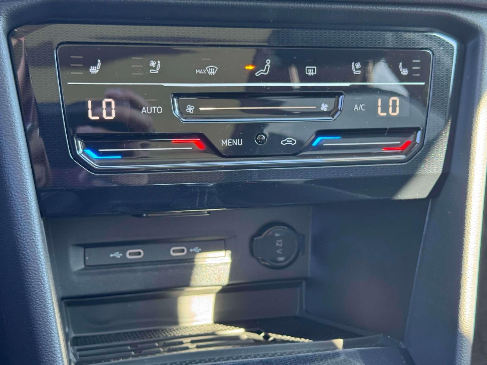 2027 Volkswagen Taos 1.5T SEL