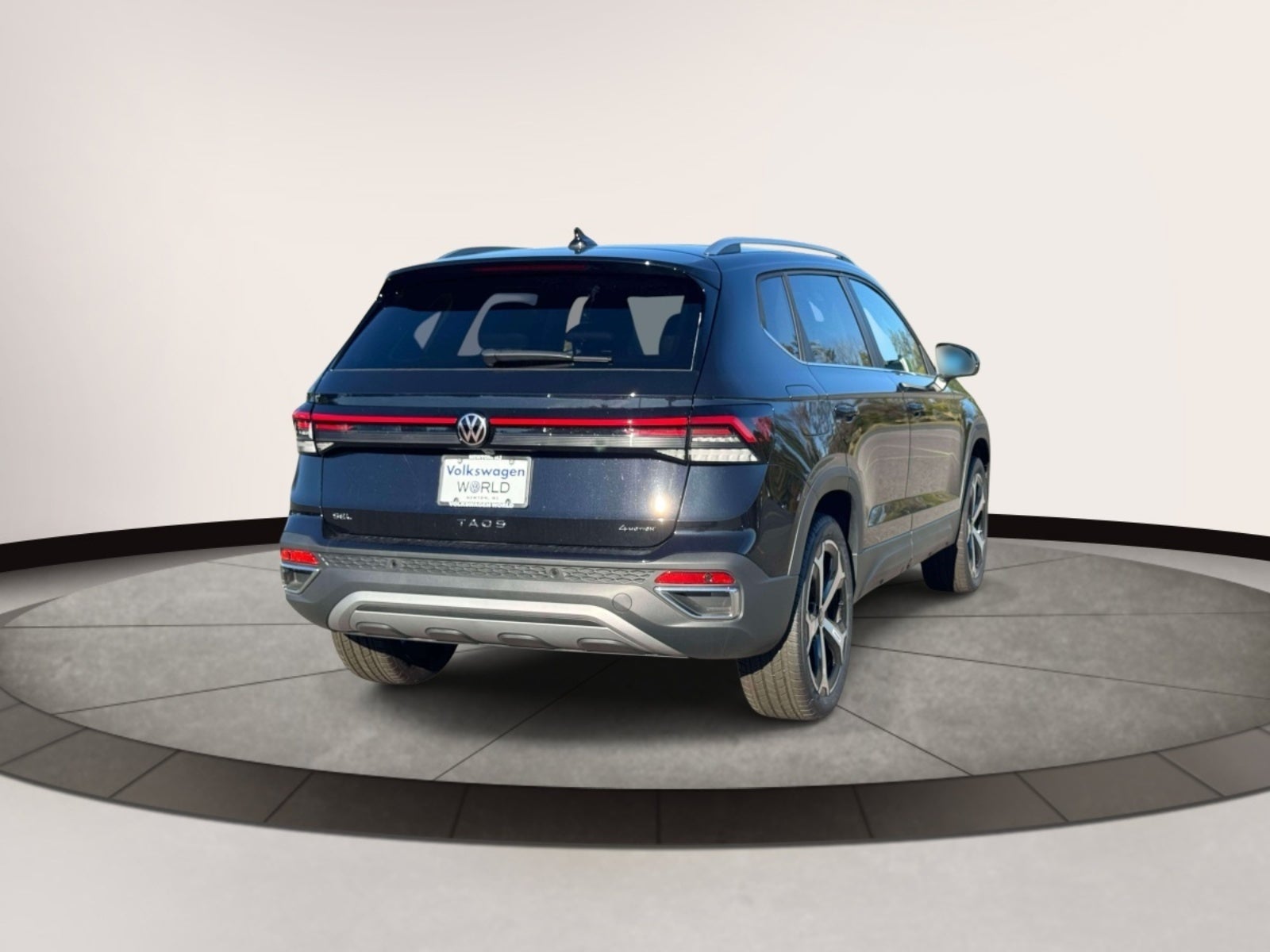 2027 Volkswagen Taos 1.5T SEL