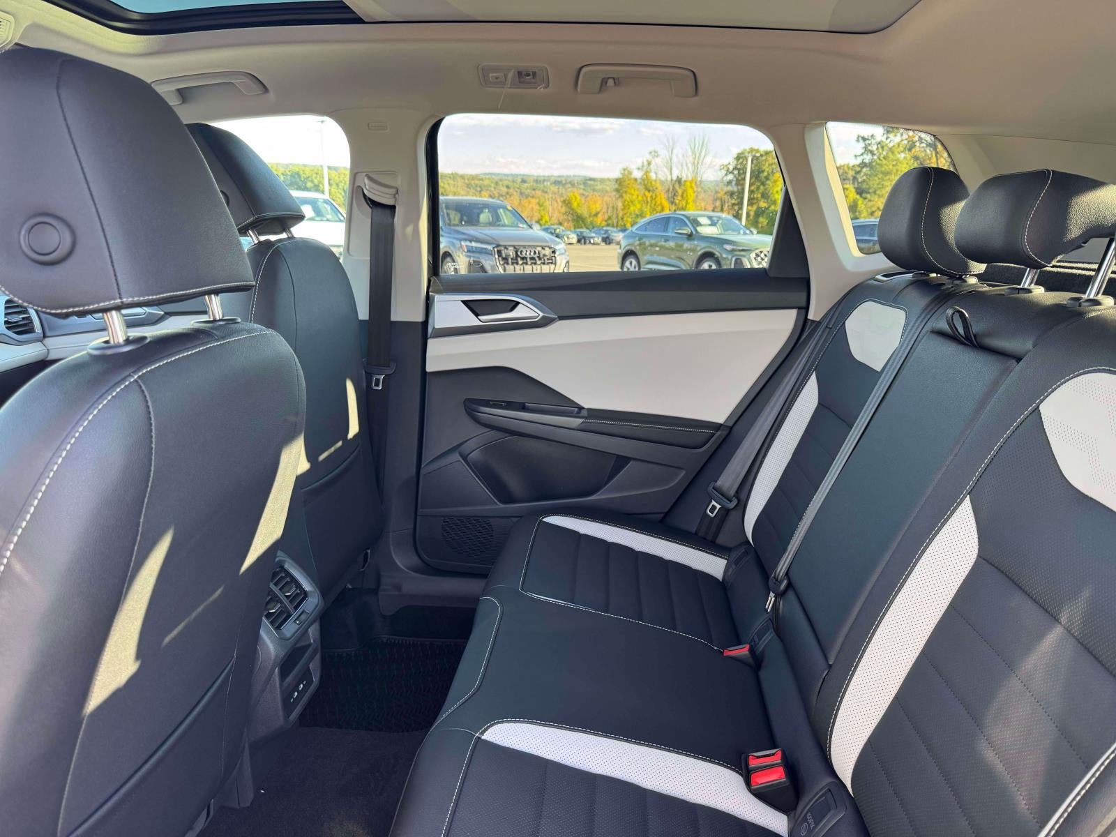 2027 Volkswagen Taos 1.5T SEL