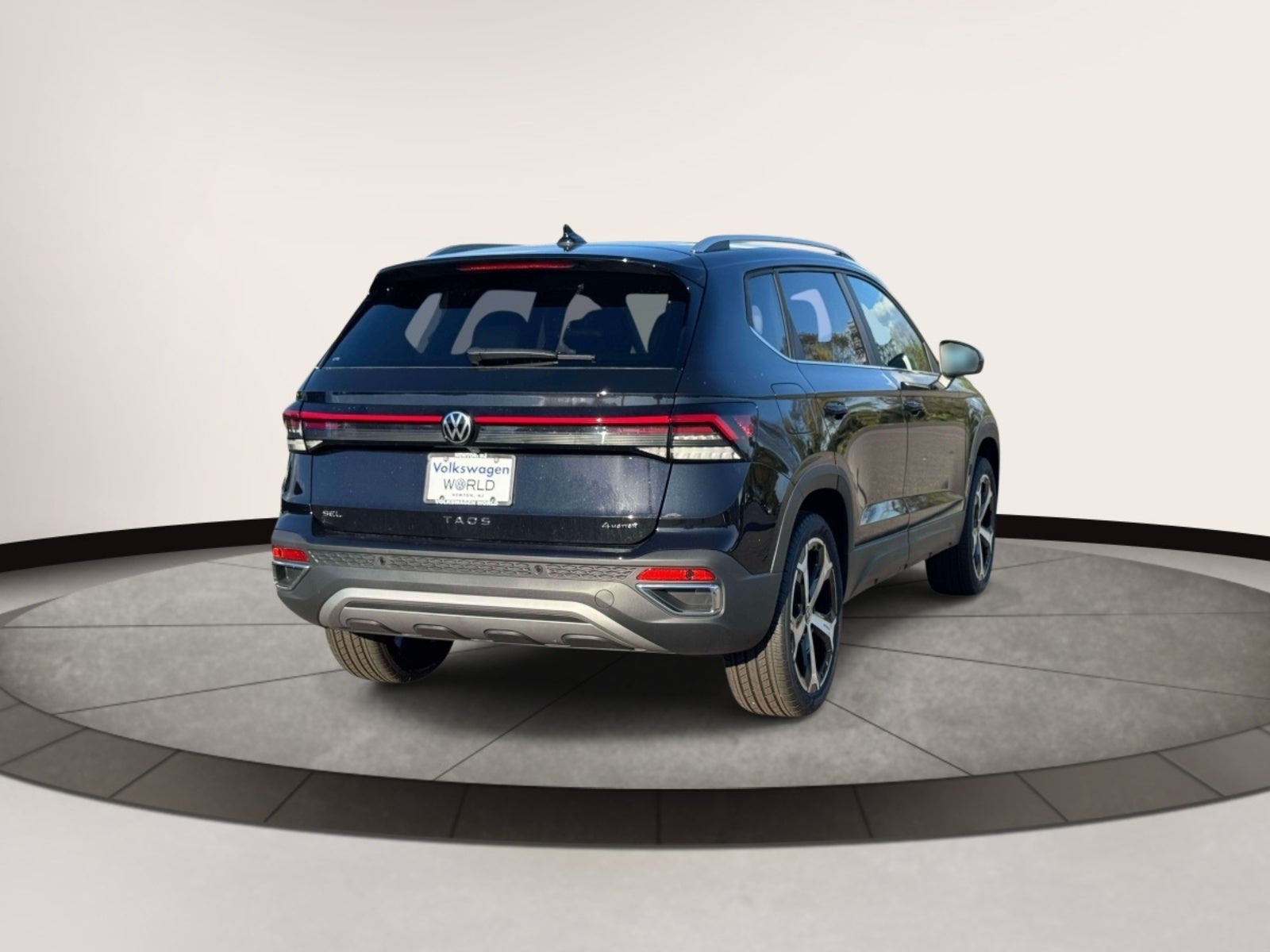2027 Volkswagen Taos 1.5T SEL
