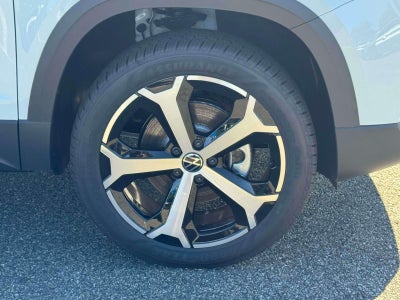 2027 Volkswagen Taos 1.5T SEL