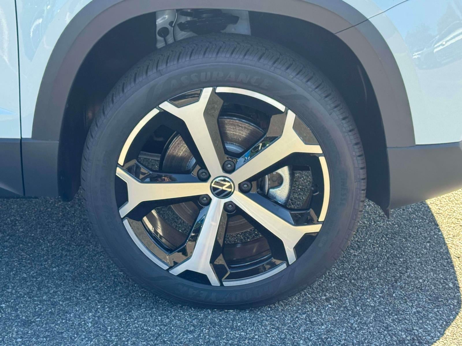 2027 Volkswagen Taos 1.5T SEL