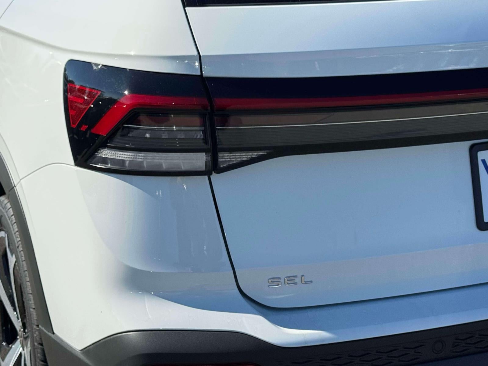 2027 Volkswagen Taos 1.5T SEL