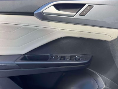 2027 Volkswagen Taos 1.5T SEL