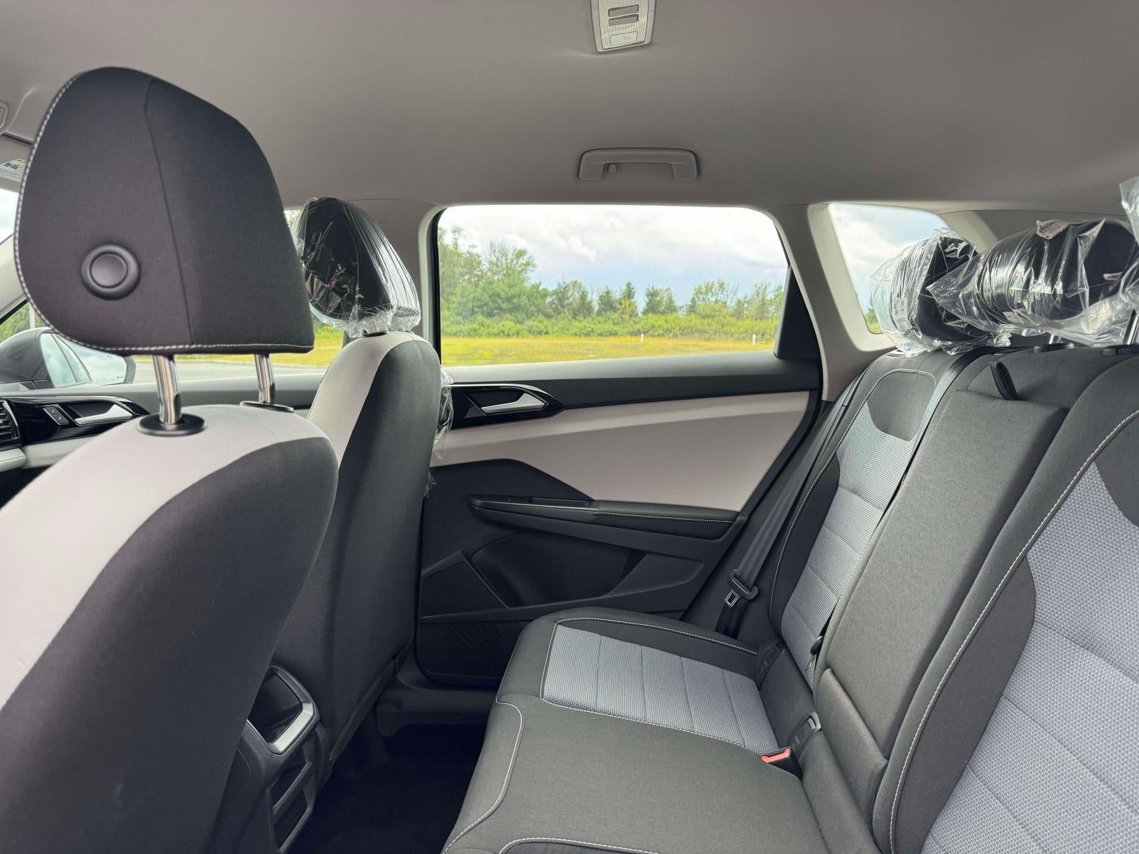 2025 Volkswagen Taos 1.5T S