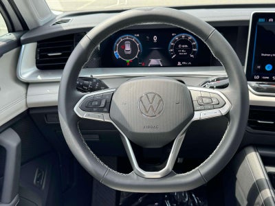 2025 Volkswagen Tiguan 2.0T SE