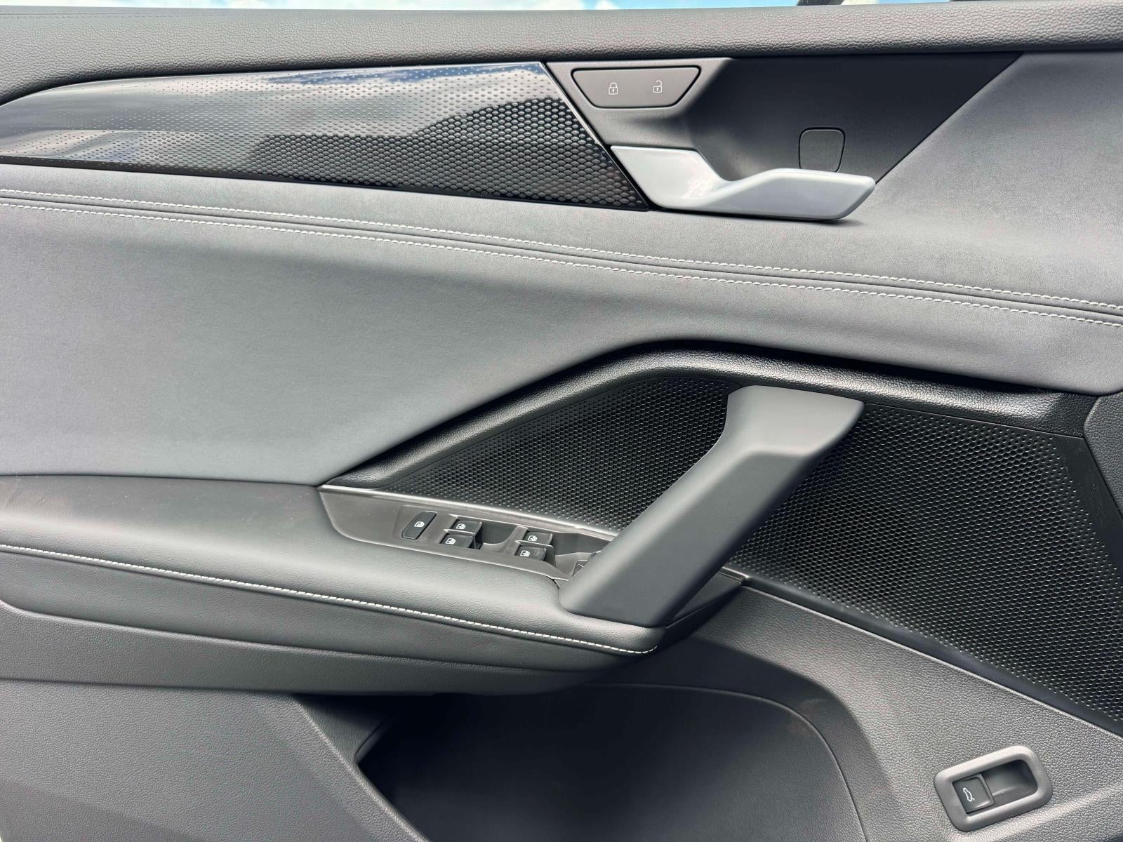 2026 Volkswagen Tiguan SE 4MOTION