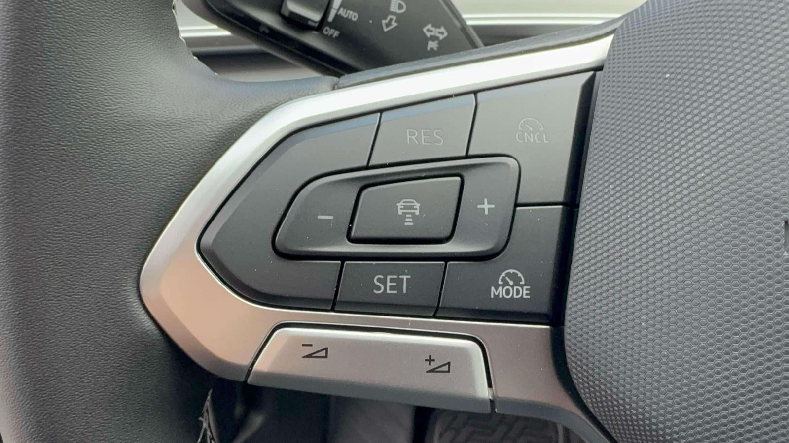 2026 Volkswagen Tiguan SE 4MOTION