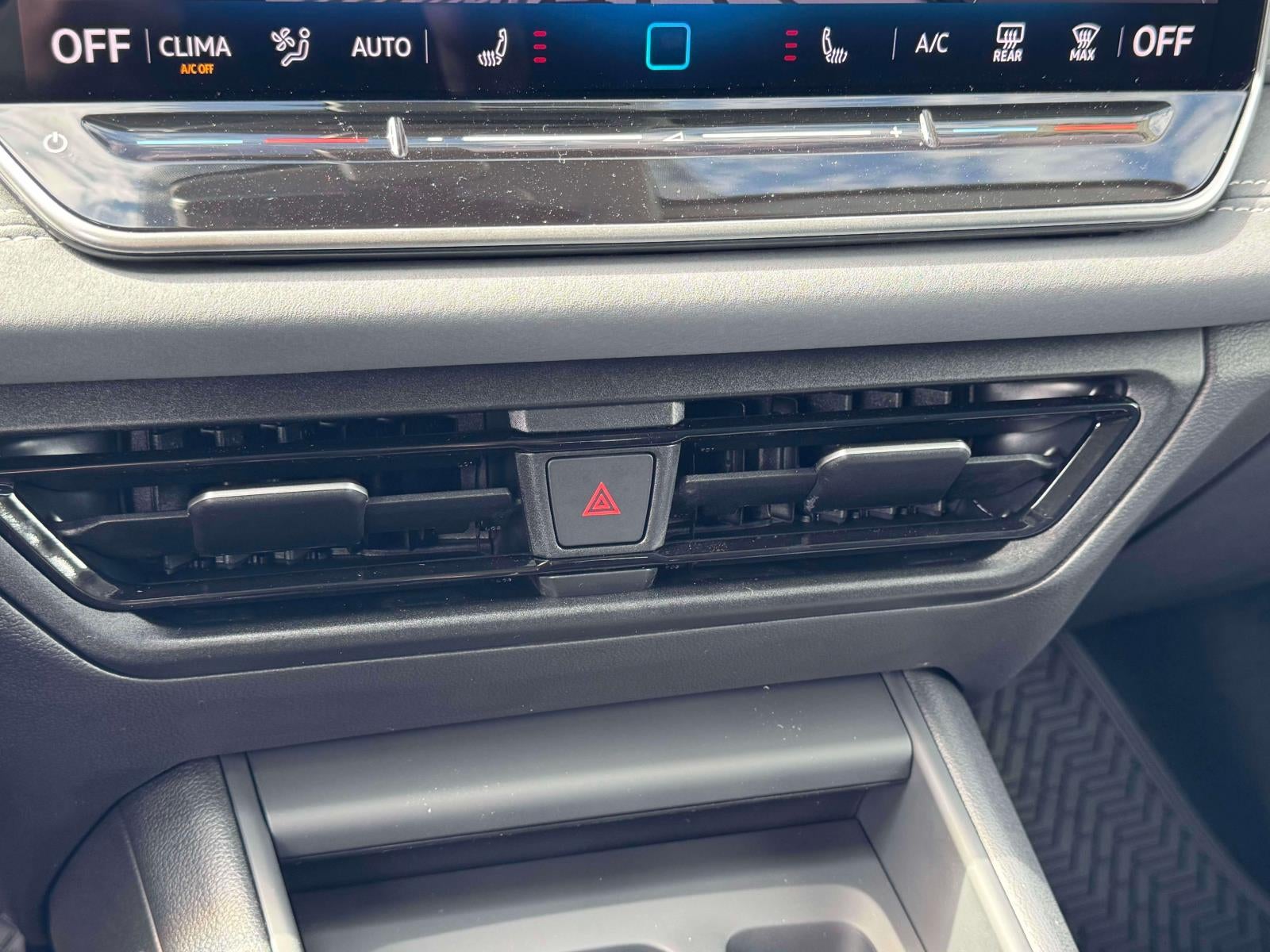 2026 Volkswagen Tiguan SE AWD