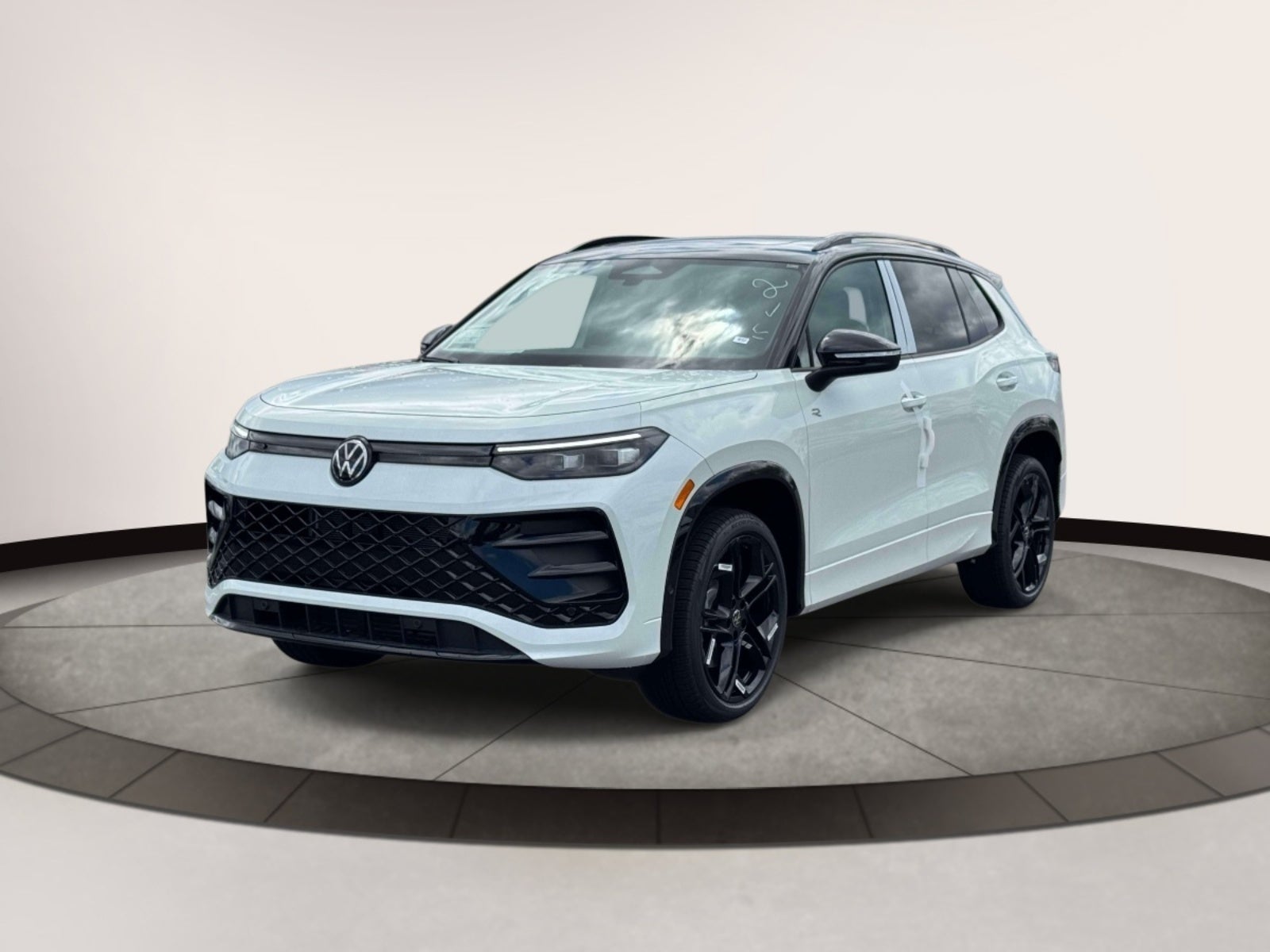 2026 Volkswagen Tiguan SE R-Line Black 4MOTION