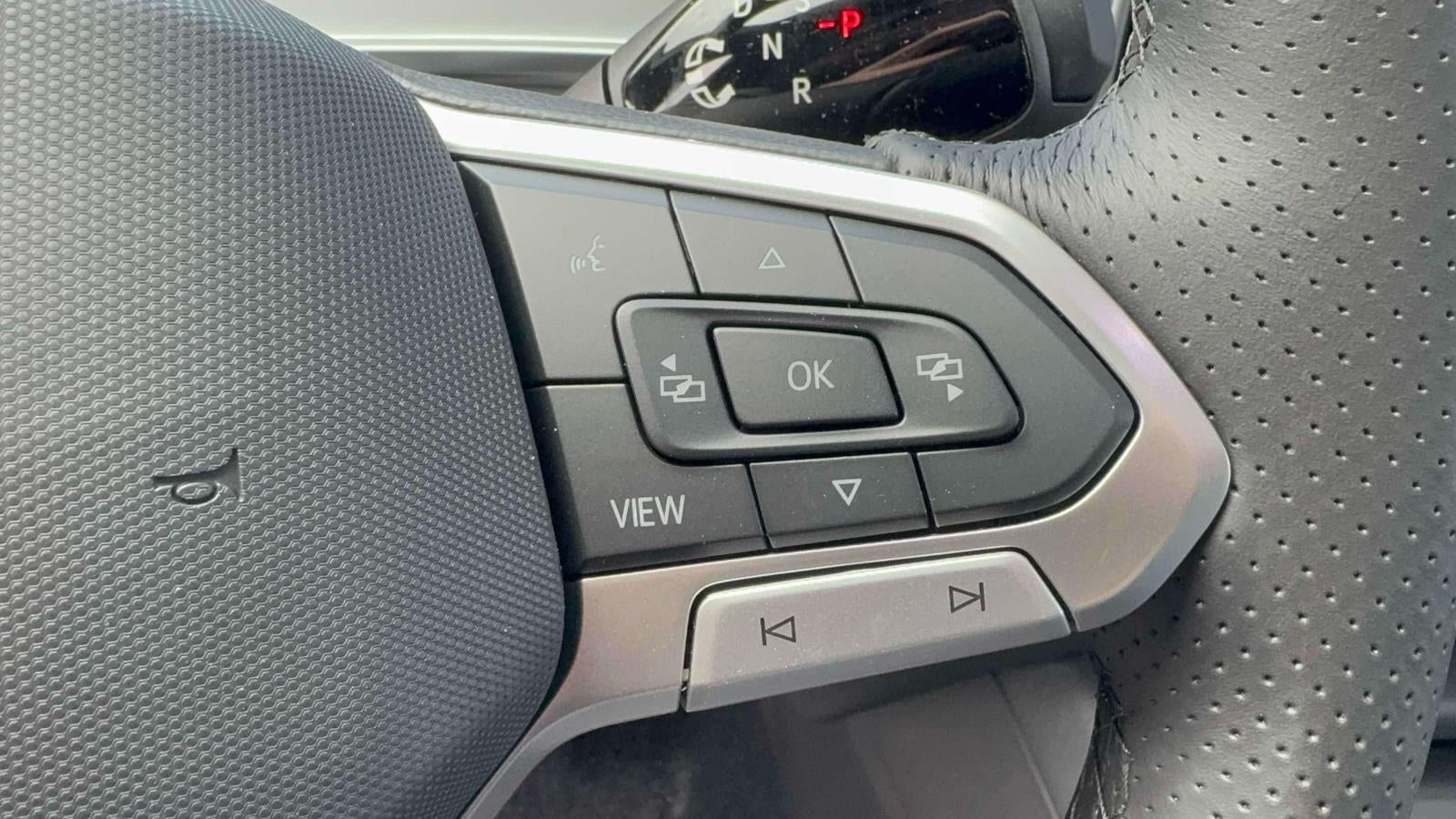 2026 Volkswagen Tiguan SE R-Line AWD