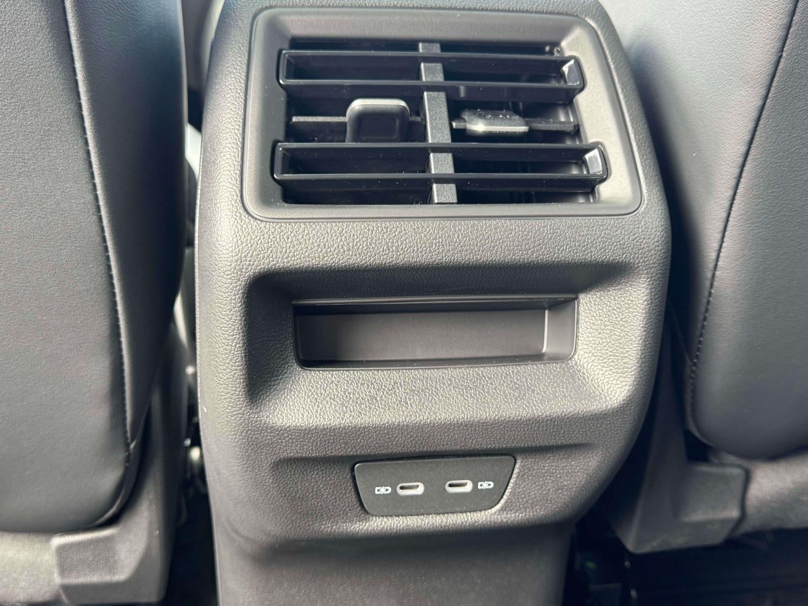 2026 Volkswagen Tiguan SE R-Line AWD