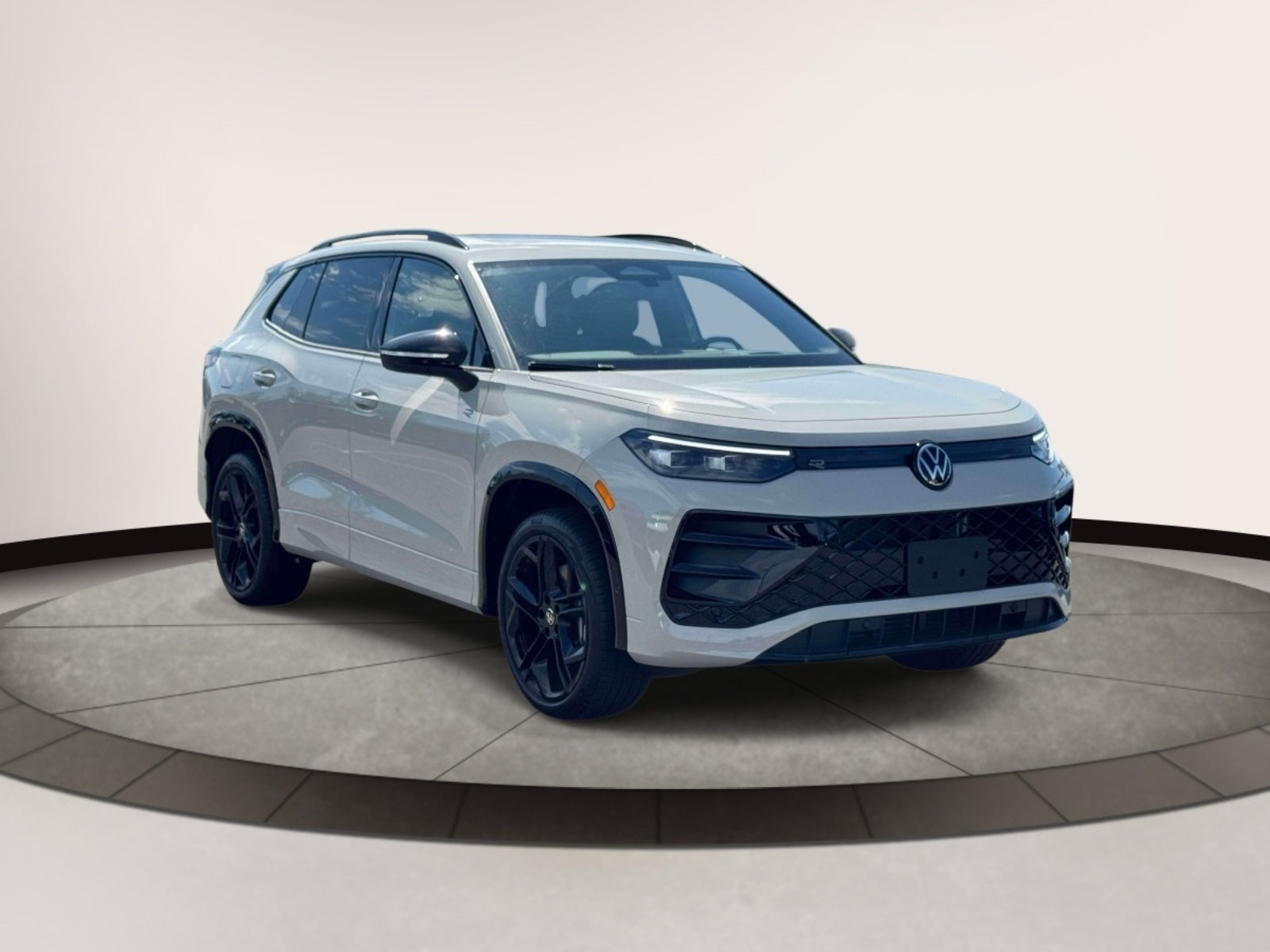 2026 Volkswagen Tiguan SE R-Line Black 4MOTION