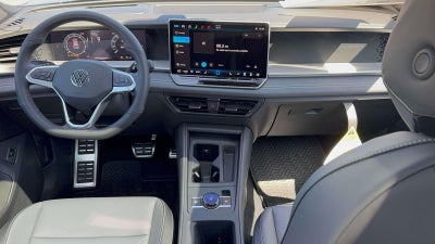 2026 Volkswagen Tiguan SE R-Line AWD