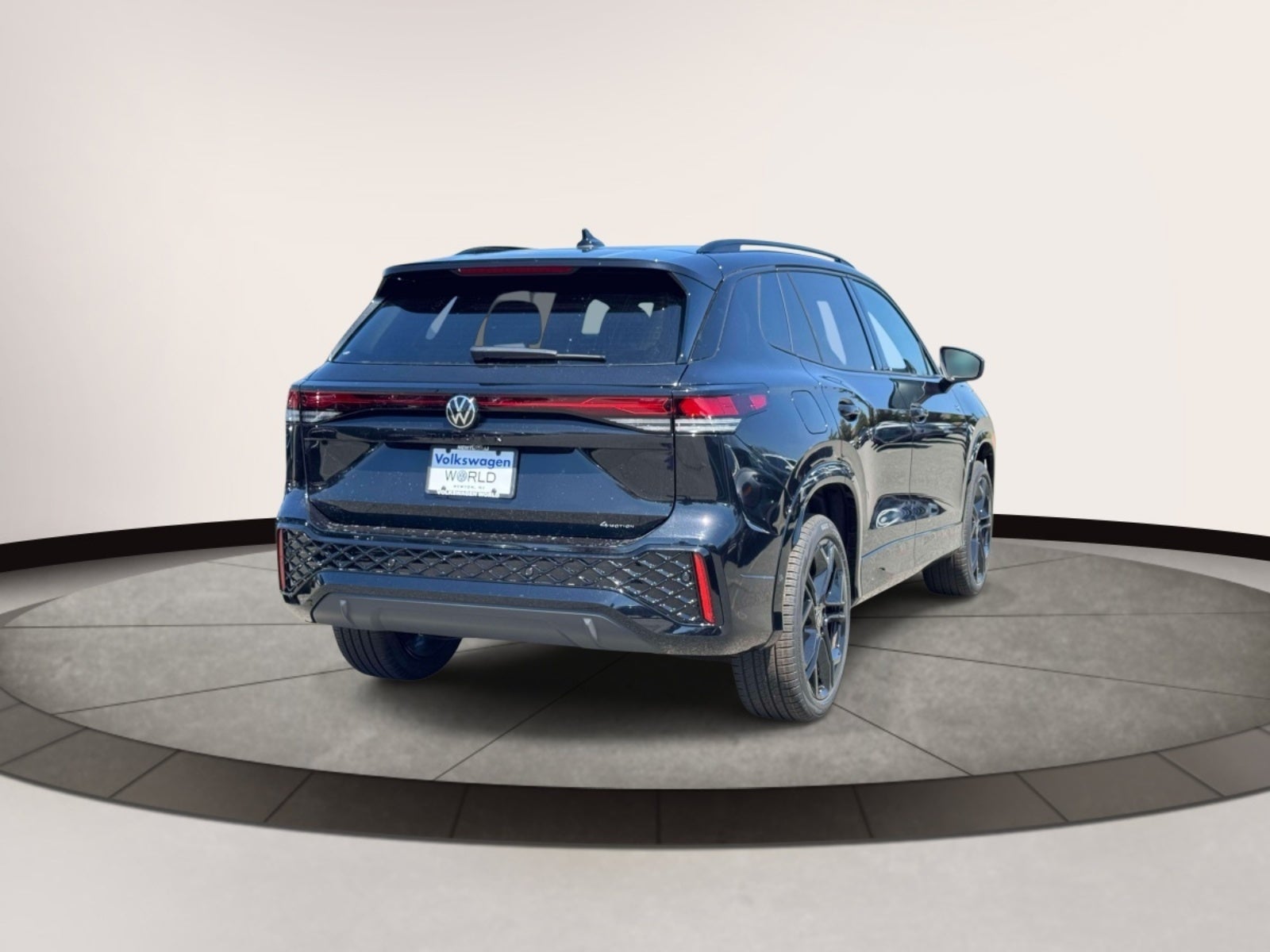 2026 Volkswagen Tiguan SE R-Line AWD