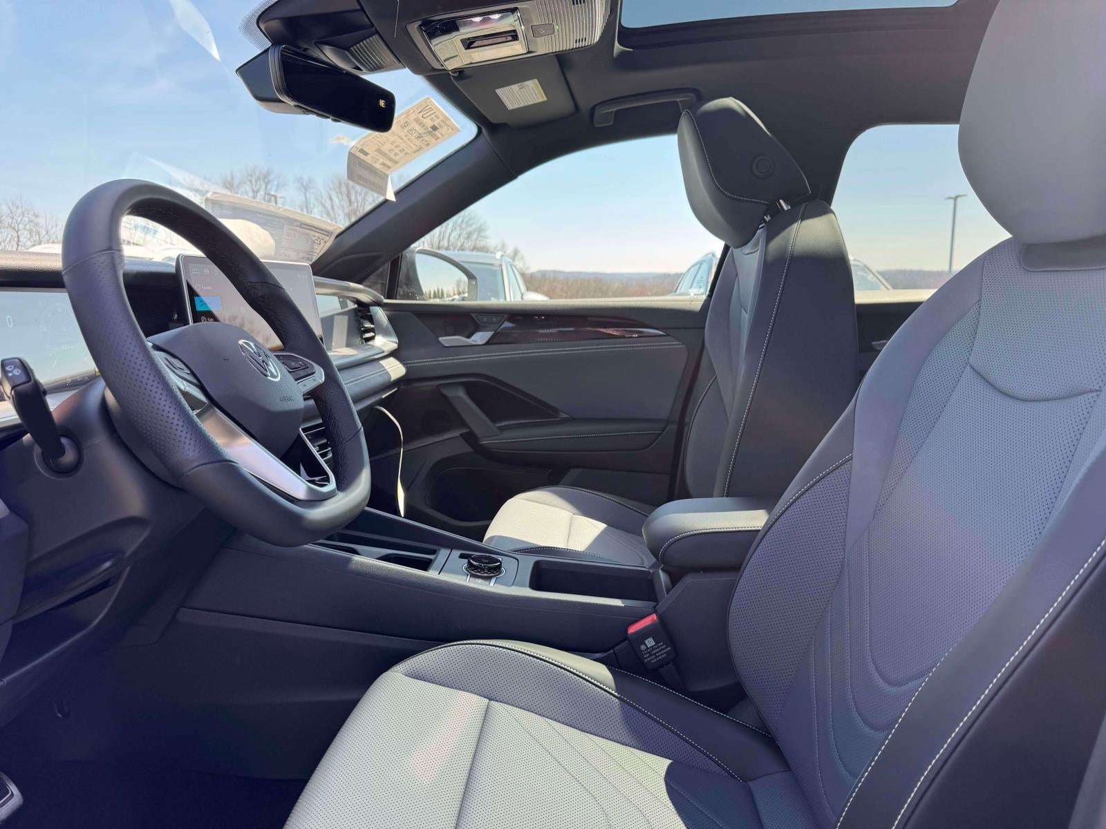 2026 Volkswagen Tiguan SE R-Line AWD