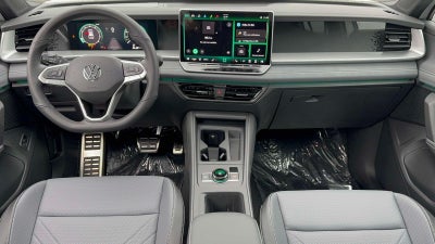 2025 Volkswagen Tiguan 2.0T SE R-Line Black