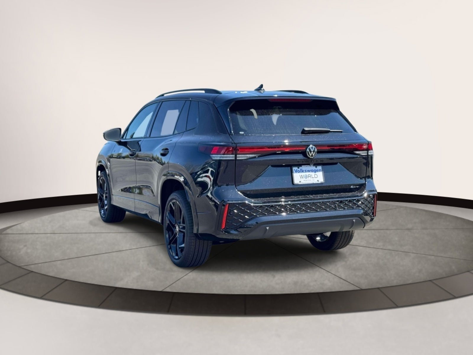 2026 Volkswagen Tiguan 2.0T SE R-Line Black