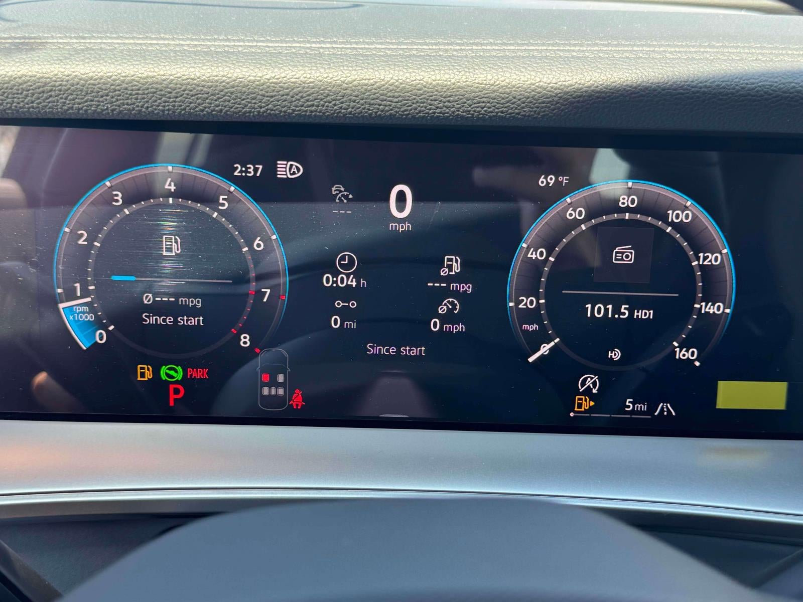 2026 Volkswagen Tiguan SE R-Line AWD