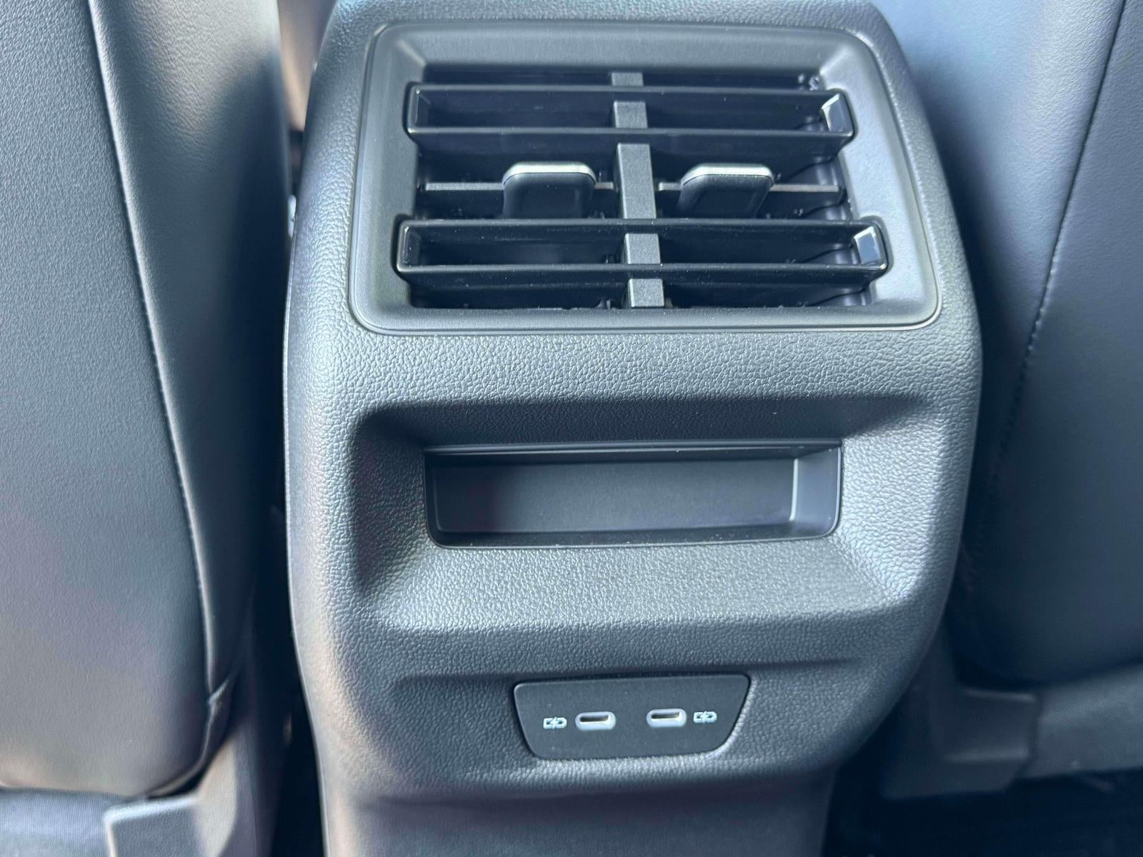 2026 Volkswagen Tiguan SE R-Line AWD