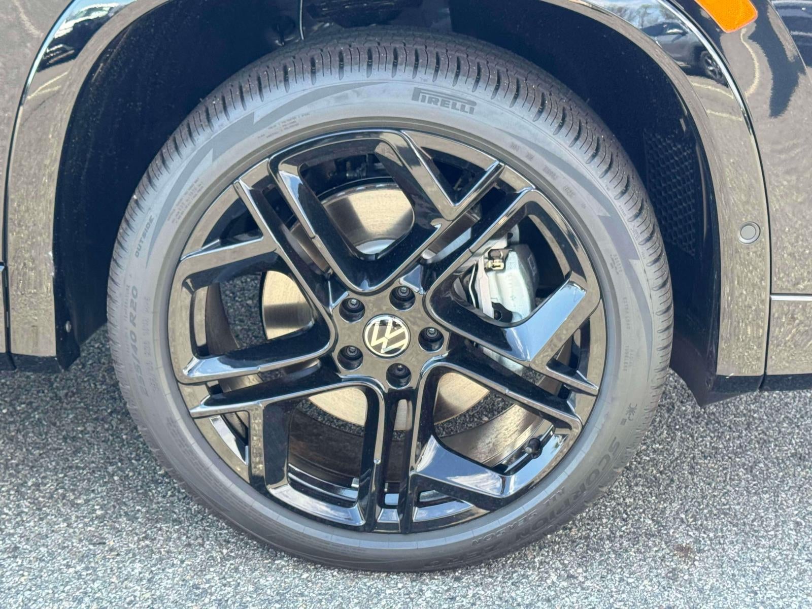 2026 Volkswagen Tiguan SE R-Line AWD