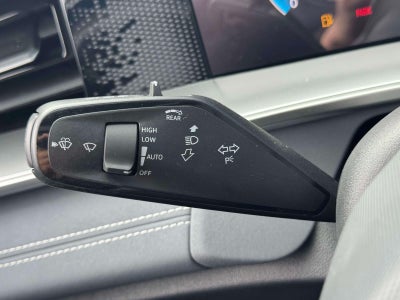 2026 Volkswagen Tiguan SE R-Line AWD