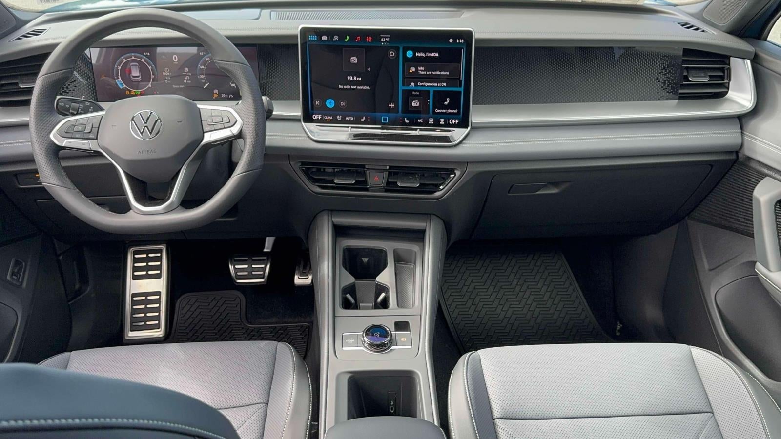 2026 Volkswagen Tiguan SE R-Line AWD