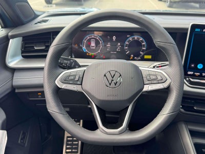 2026 Volkswagen Tiguan SE R-Line AWD