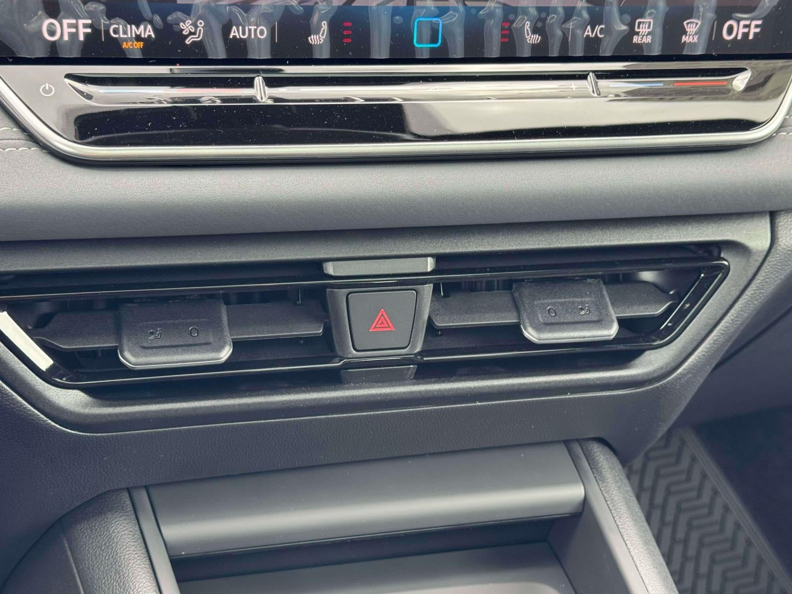 2026 Volkswagen Tiguan SE R-Line AWD