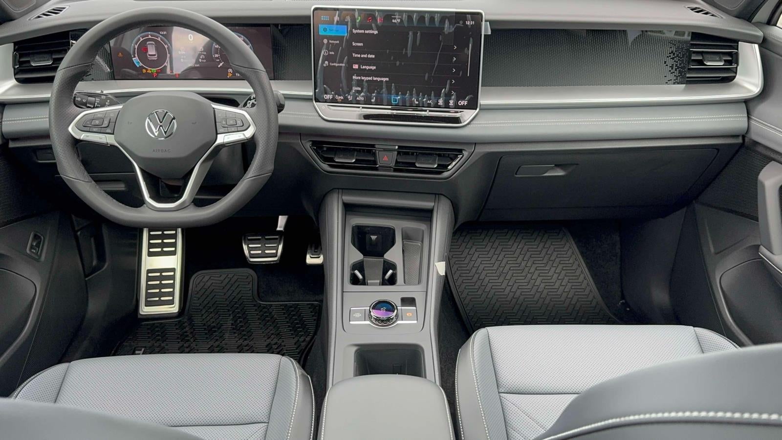 2026 Volkswagen Tiguan SE R-Line AWD