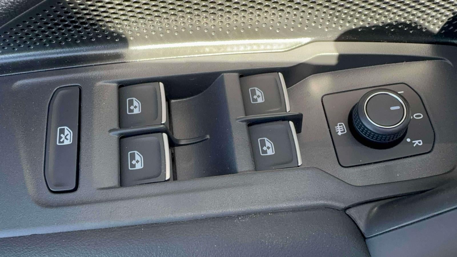 2026 Volkswagen Tiguan SE 4MOTION