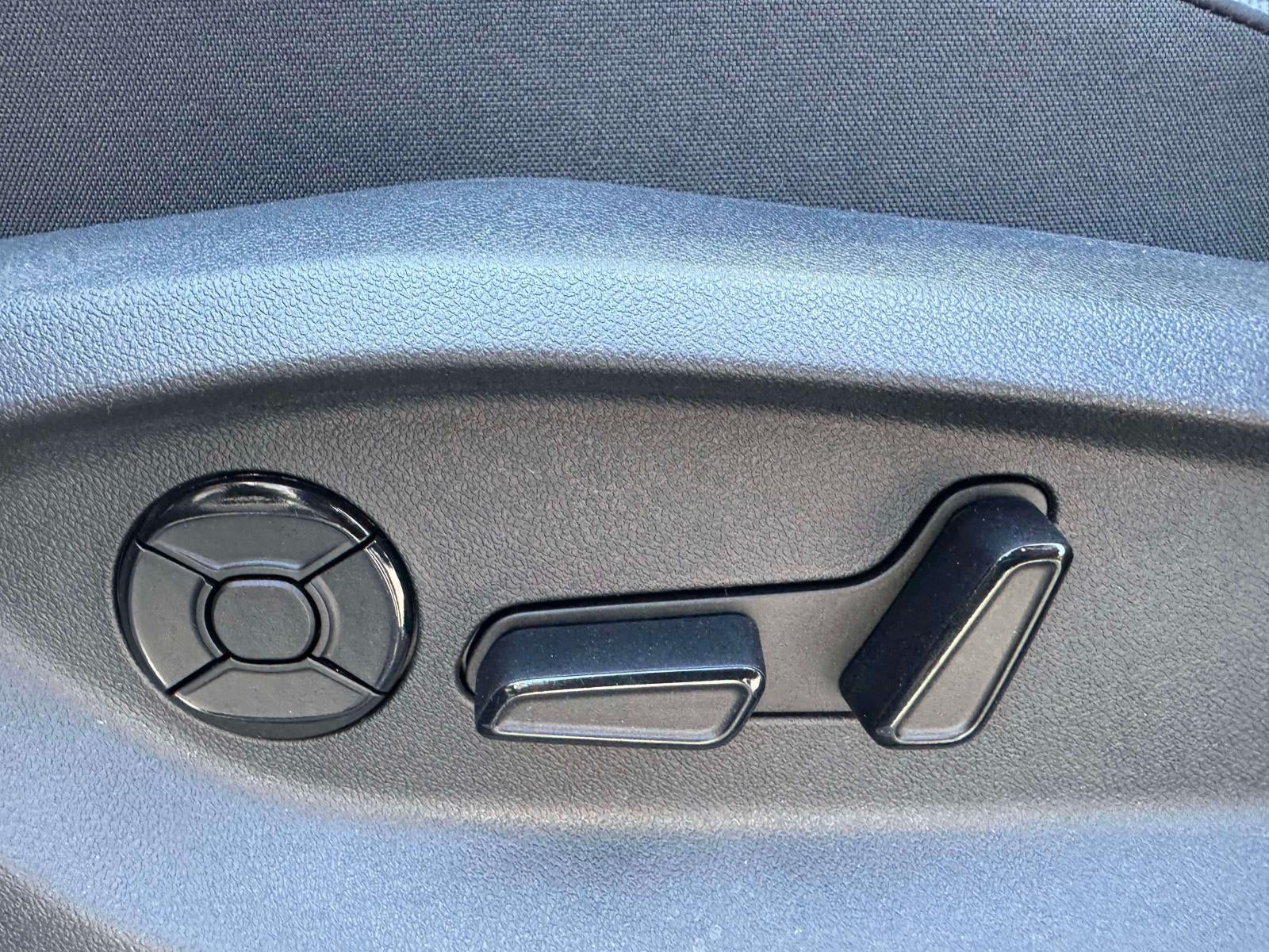 2026 Volkswagen Tiguan SE 4MOTION