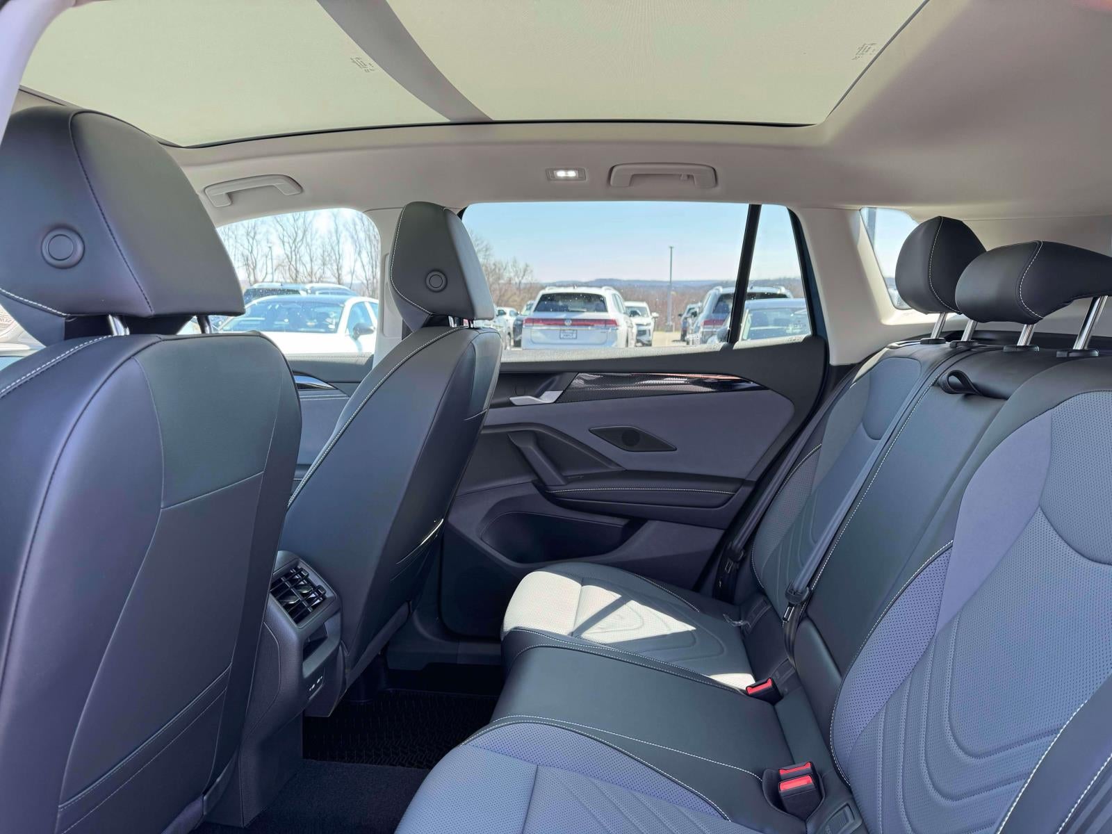 2026 Volkswagen Tiguan SE 4MOTION