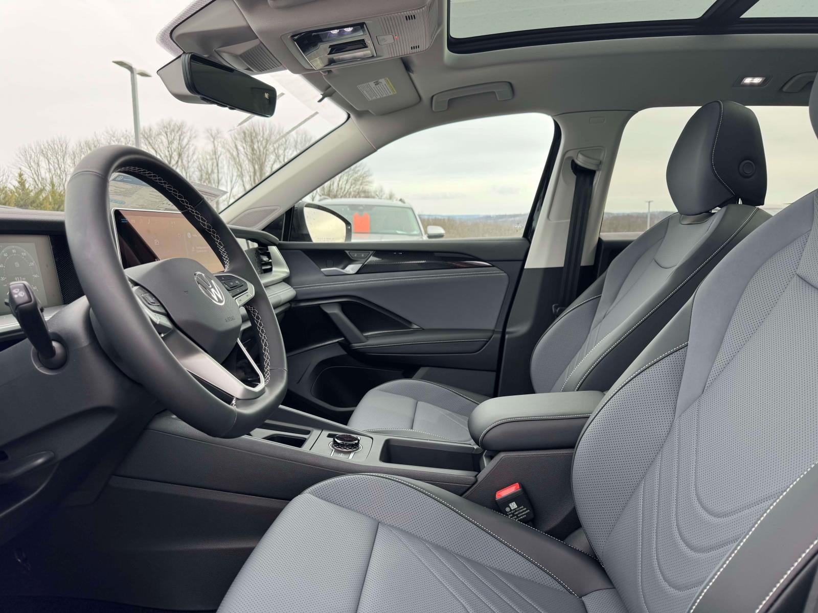 2026 Volkswagen Tiguan 2.0T SE