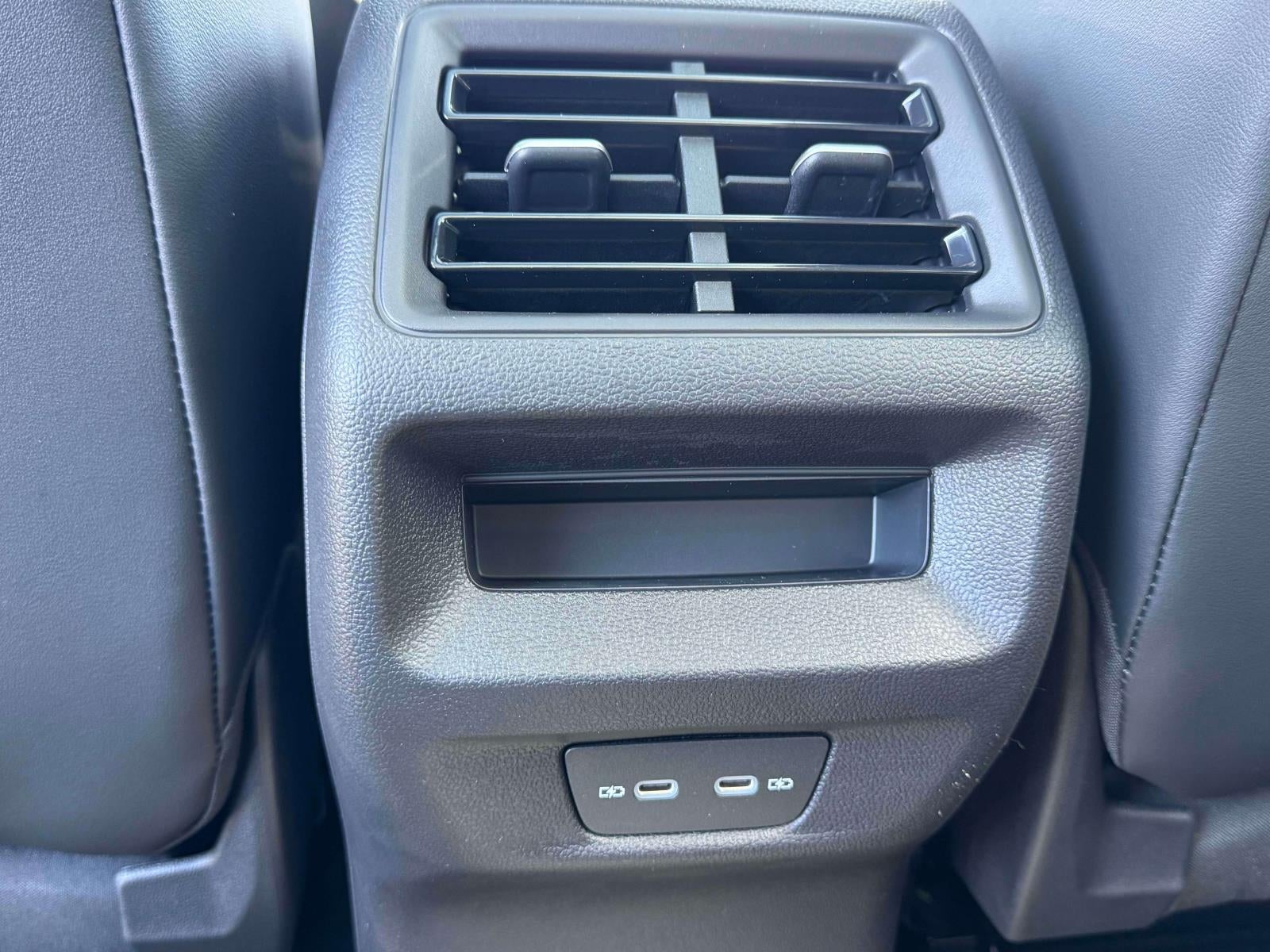 2026 Volkswagen Tiguan SE 4MOTION