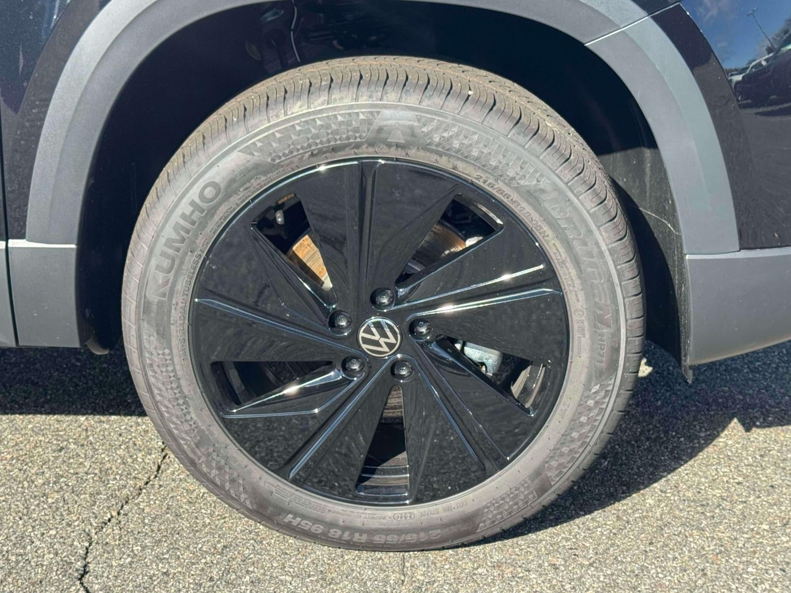 2027 Volkswagen Taos Sport 4MOTION