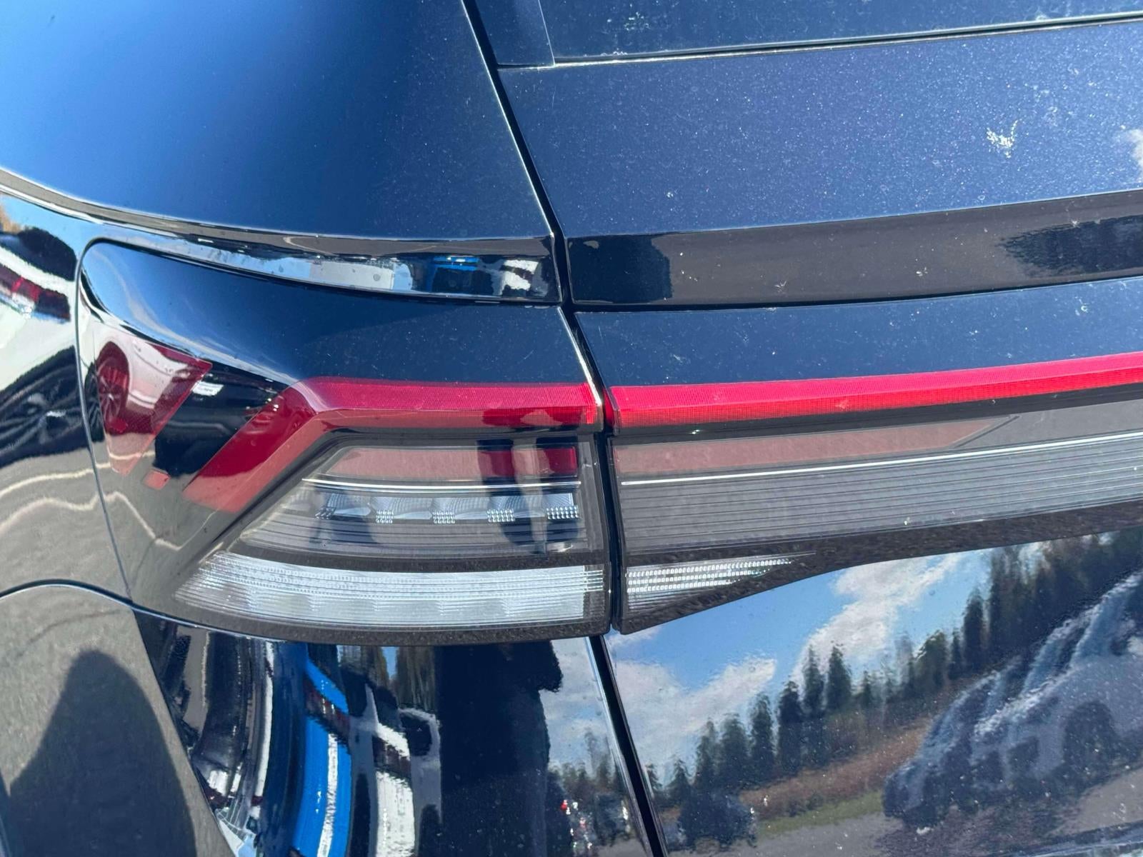 2027 Volkswagen Taos Sport 4MOTION