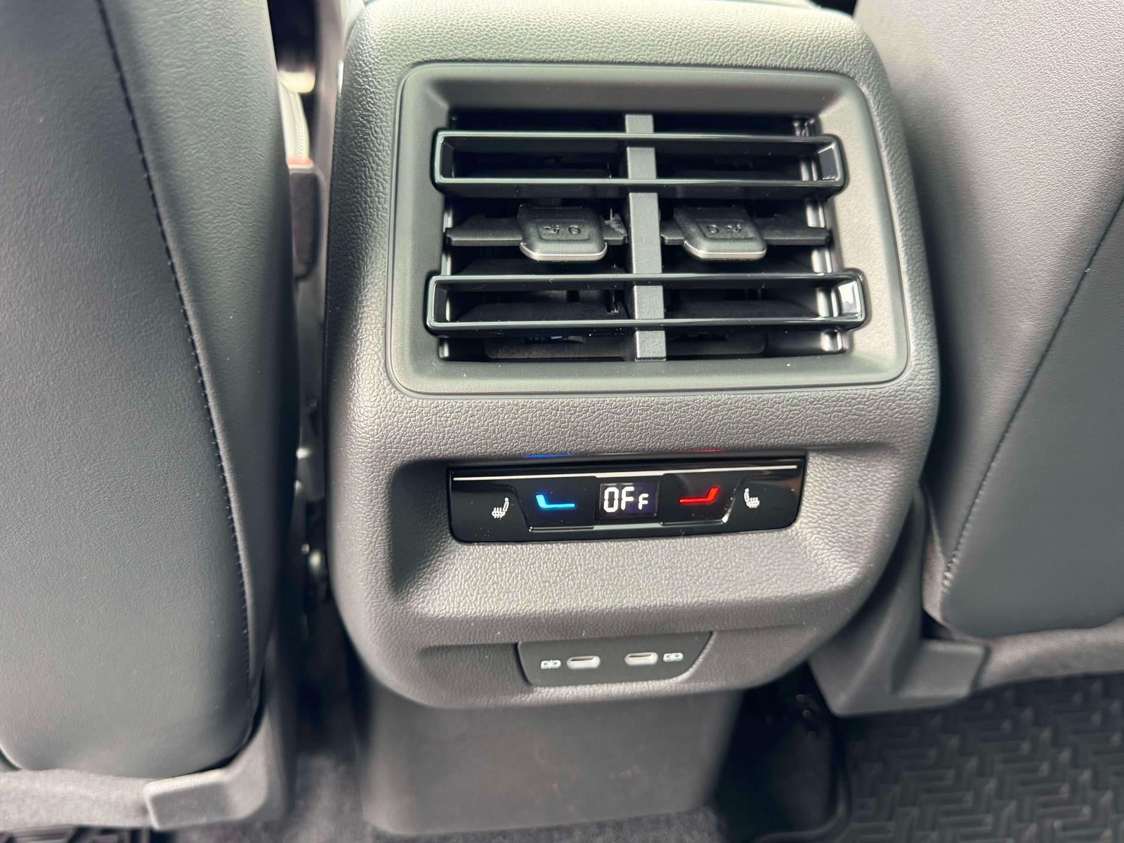 2026 Volkswagen Tiguan 2.0T SEL R-Line Turbo