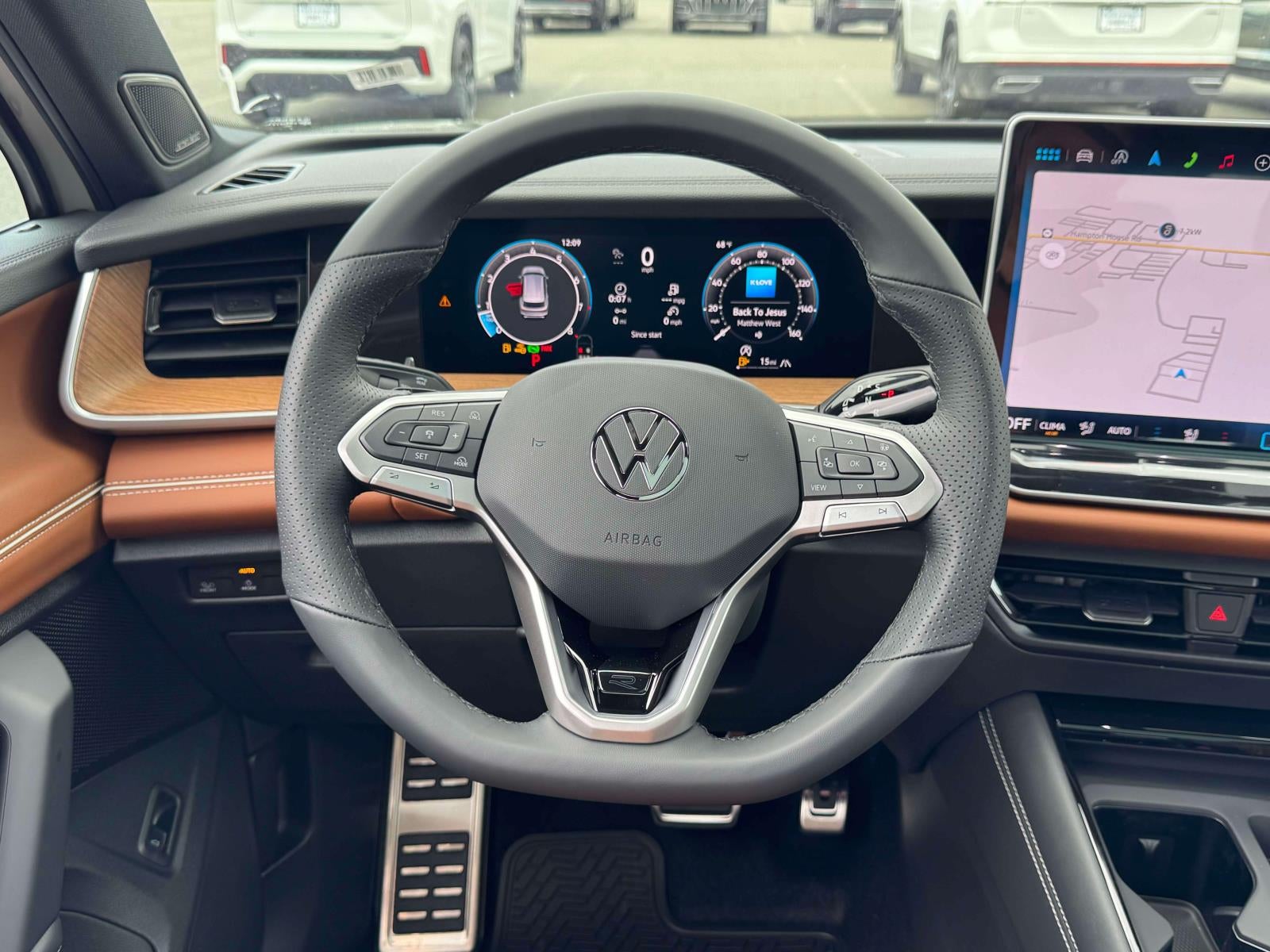 2026 Volkswagen Tiguan 2.0T SEL R-Line Turbo