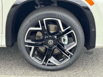 2026 Volkswagen Tiguan 2.0T SEL R-Line Turbo