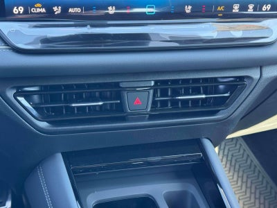 2027 Volkswagen Tiguan 2.0T SEL