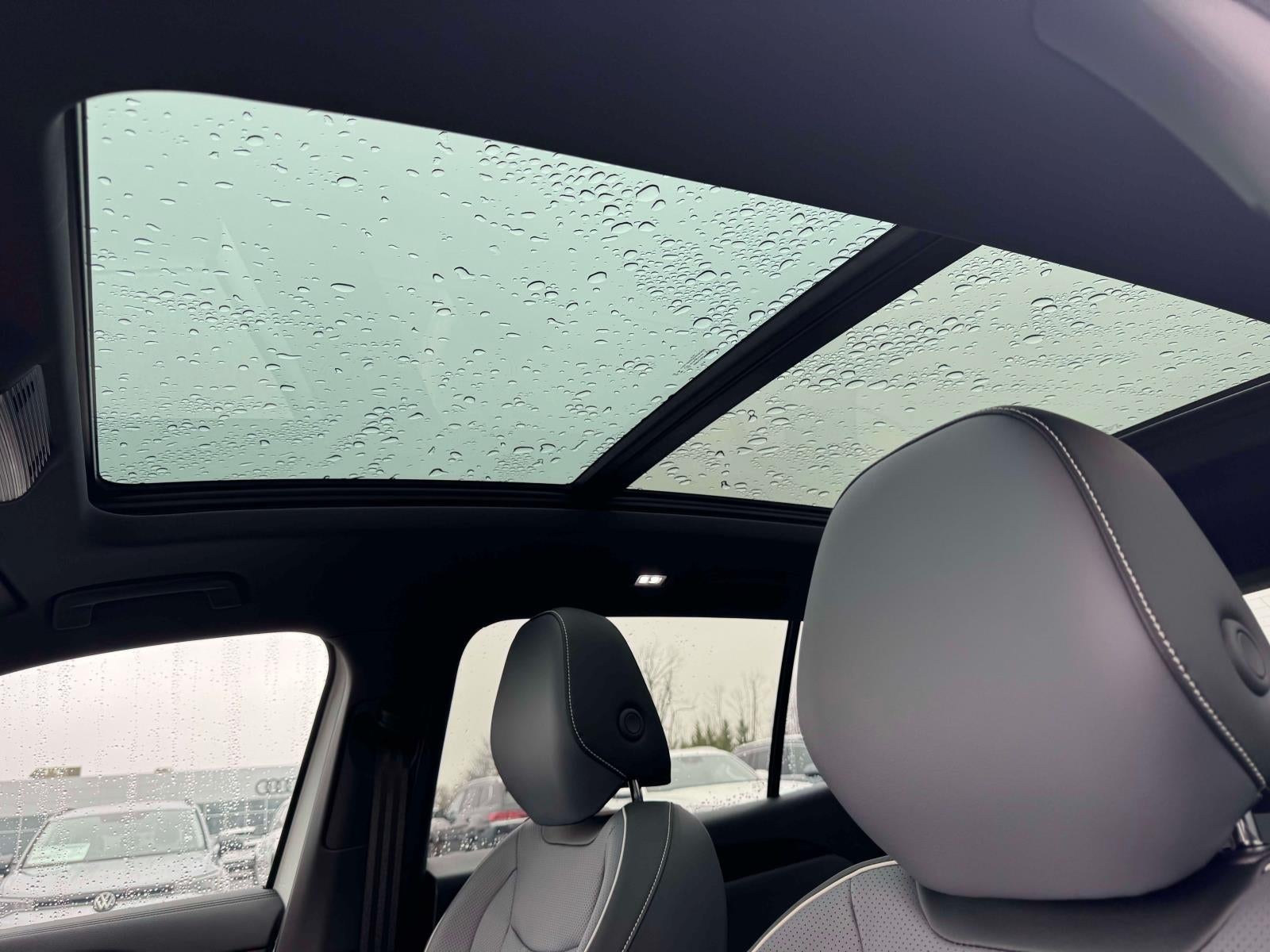 2026 Volkswagen Tiguan 2.0T SEL R-Line