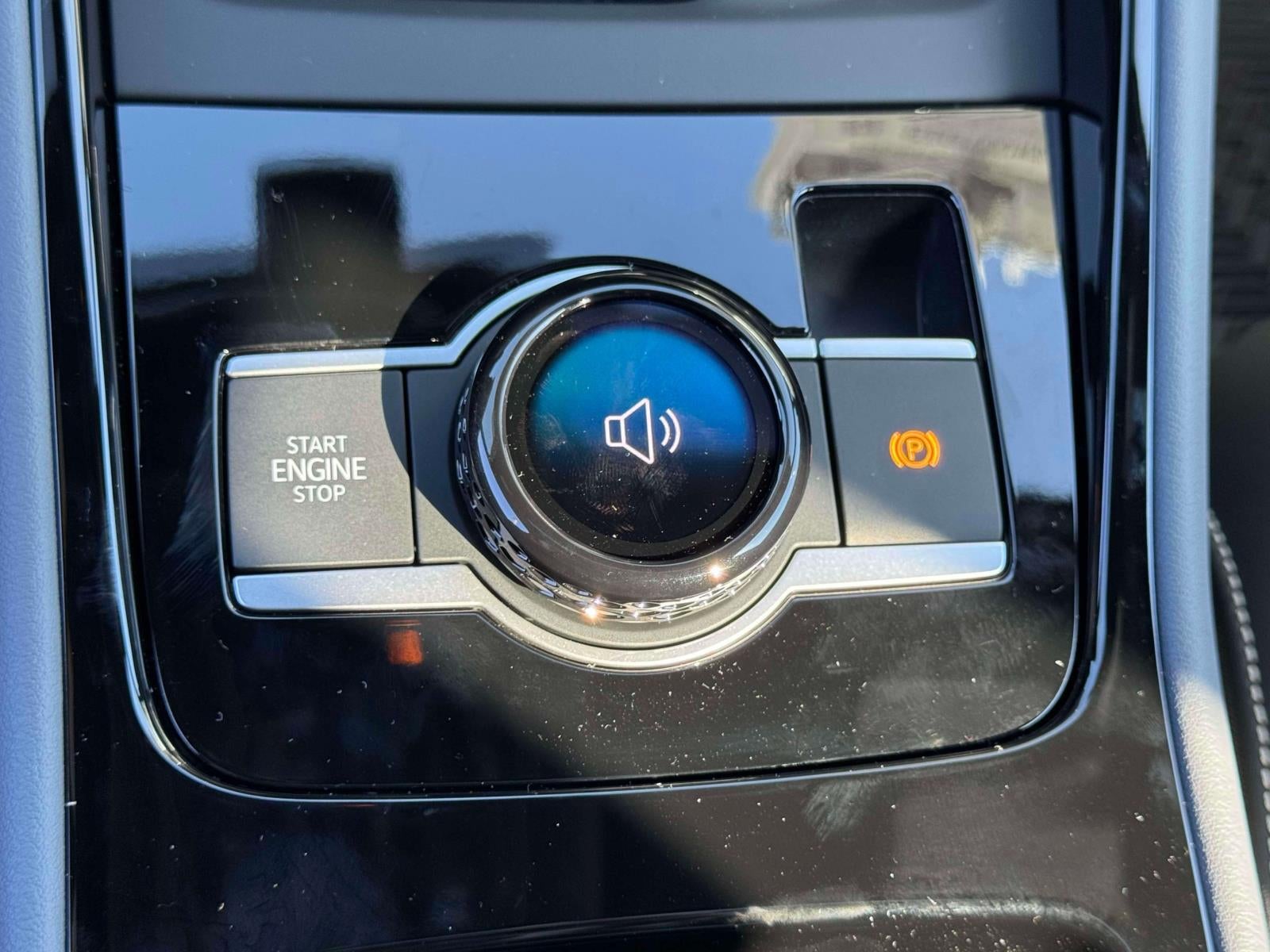 2027 Volkswagen Tiguan 2.0T SEL