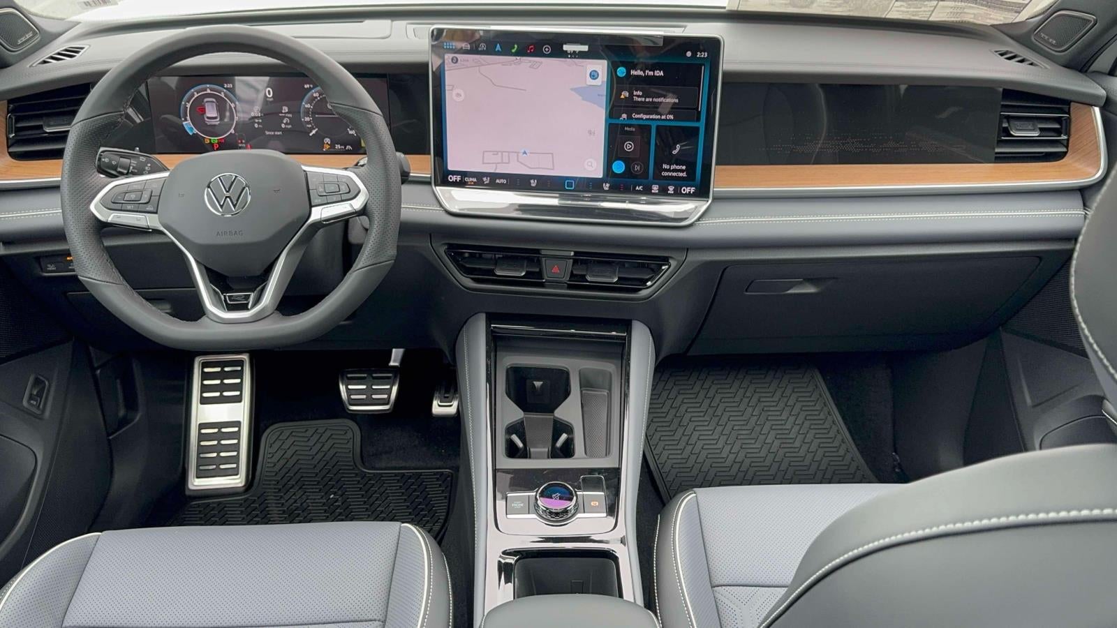 2026 Volkswagen Tiguan 2.0T SEL R-Line Turbo