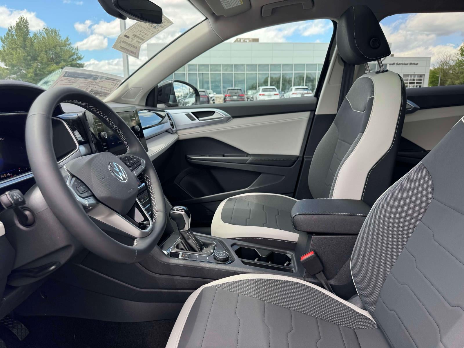 2026 Volkswagen Taos 1.5T SE