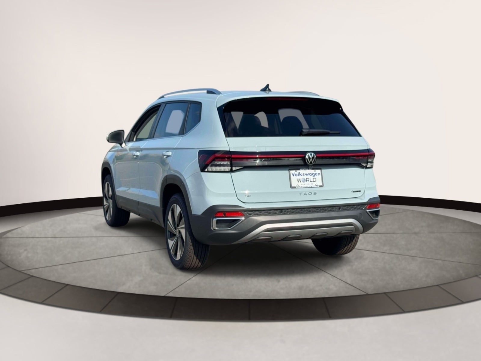 2027 Volkswagen Taos 1.5T SE