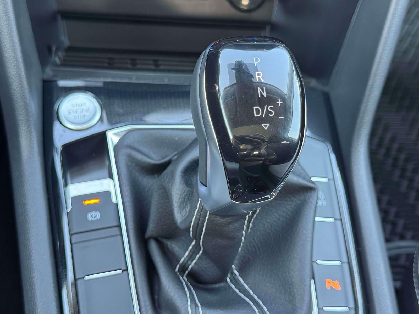 2027 Volkswagen Taos 1.5T SE