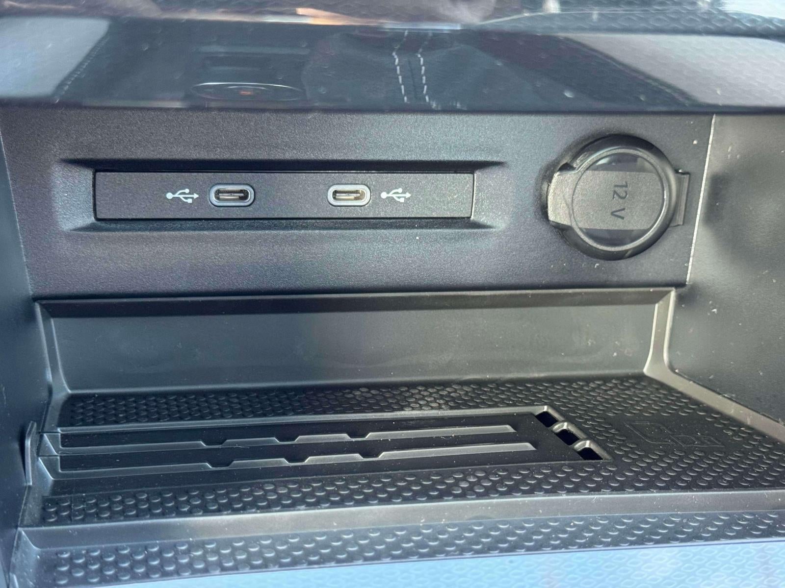 2027 Volkswagen Taos 1.5T SE